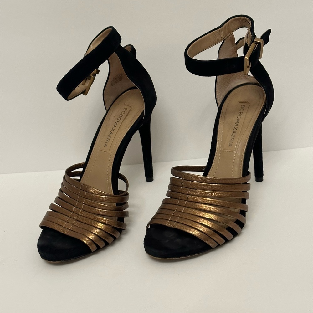 BCBGMaxAzria women’s black and copper heels size 5.5